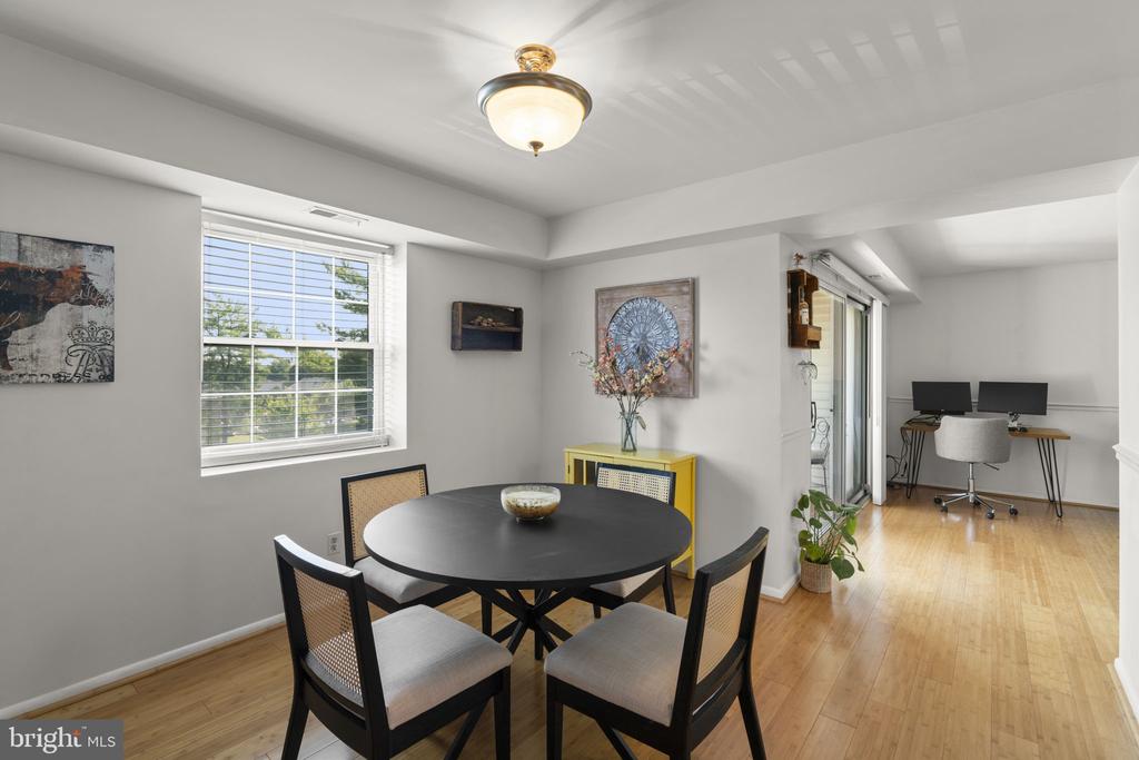 1 ELPHIN COURT 301