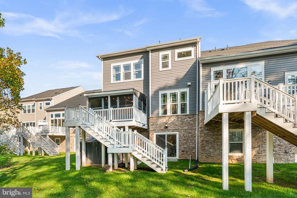 1904 WATERS LANDING DRIVE