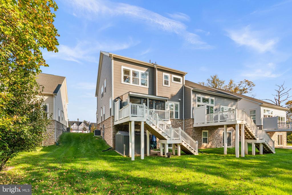 1904 WATERS LANDING DRIVE