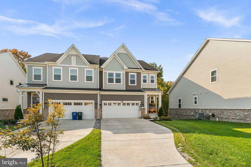 1904 WATERS LANDING DRIVE