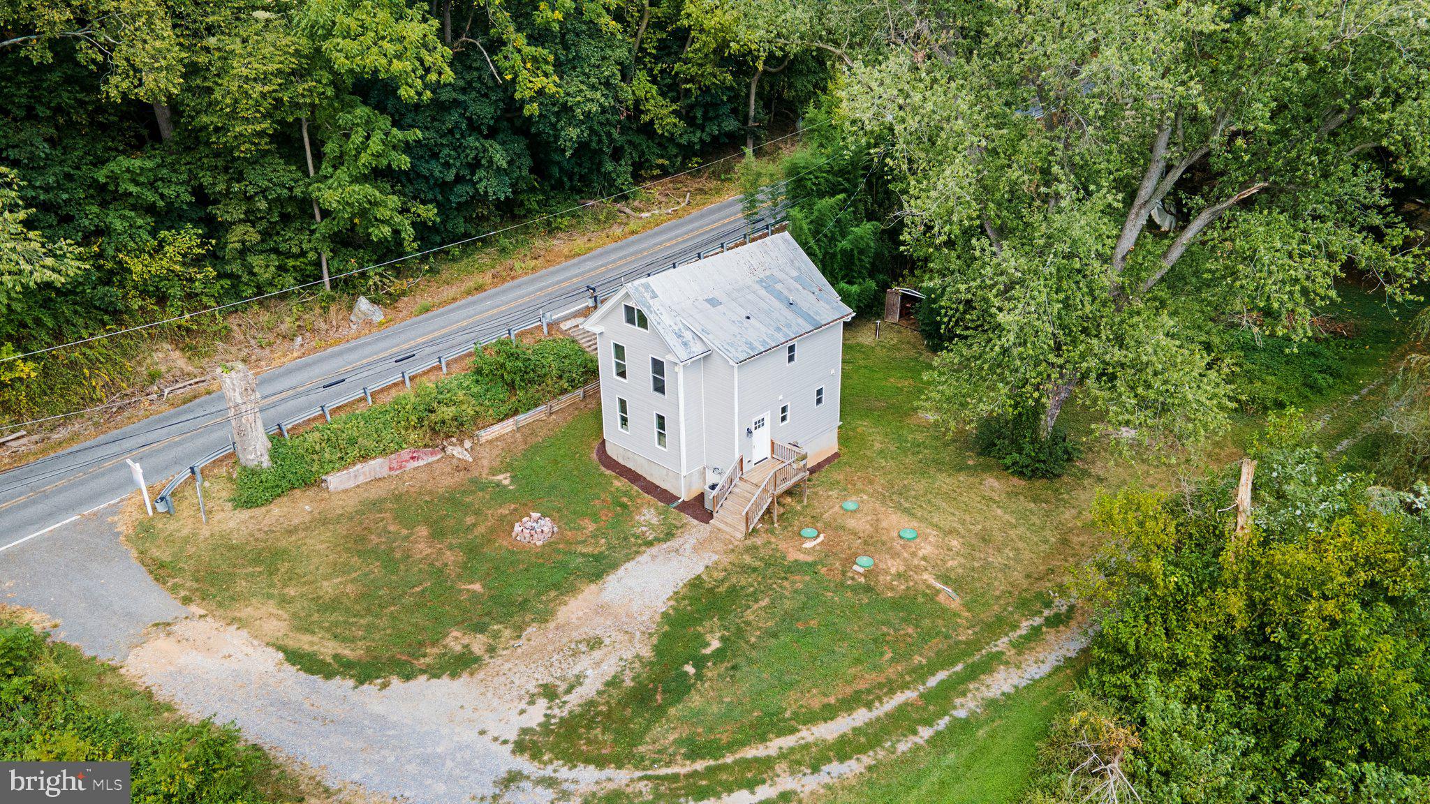 4075 Watson Ln