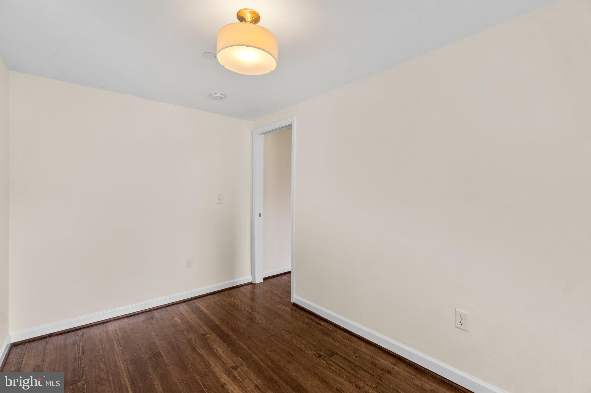 4075 Watson Ln