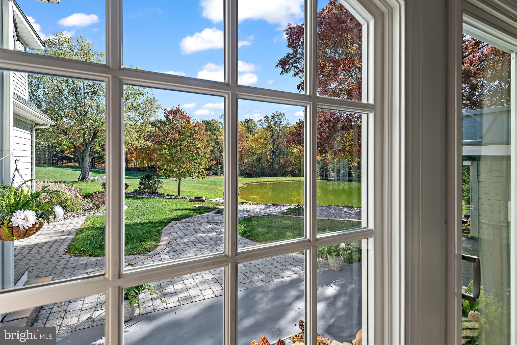 1525 Humbert Schoolhouse Rd