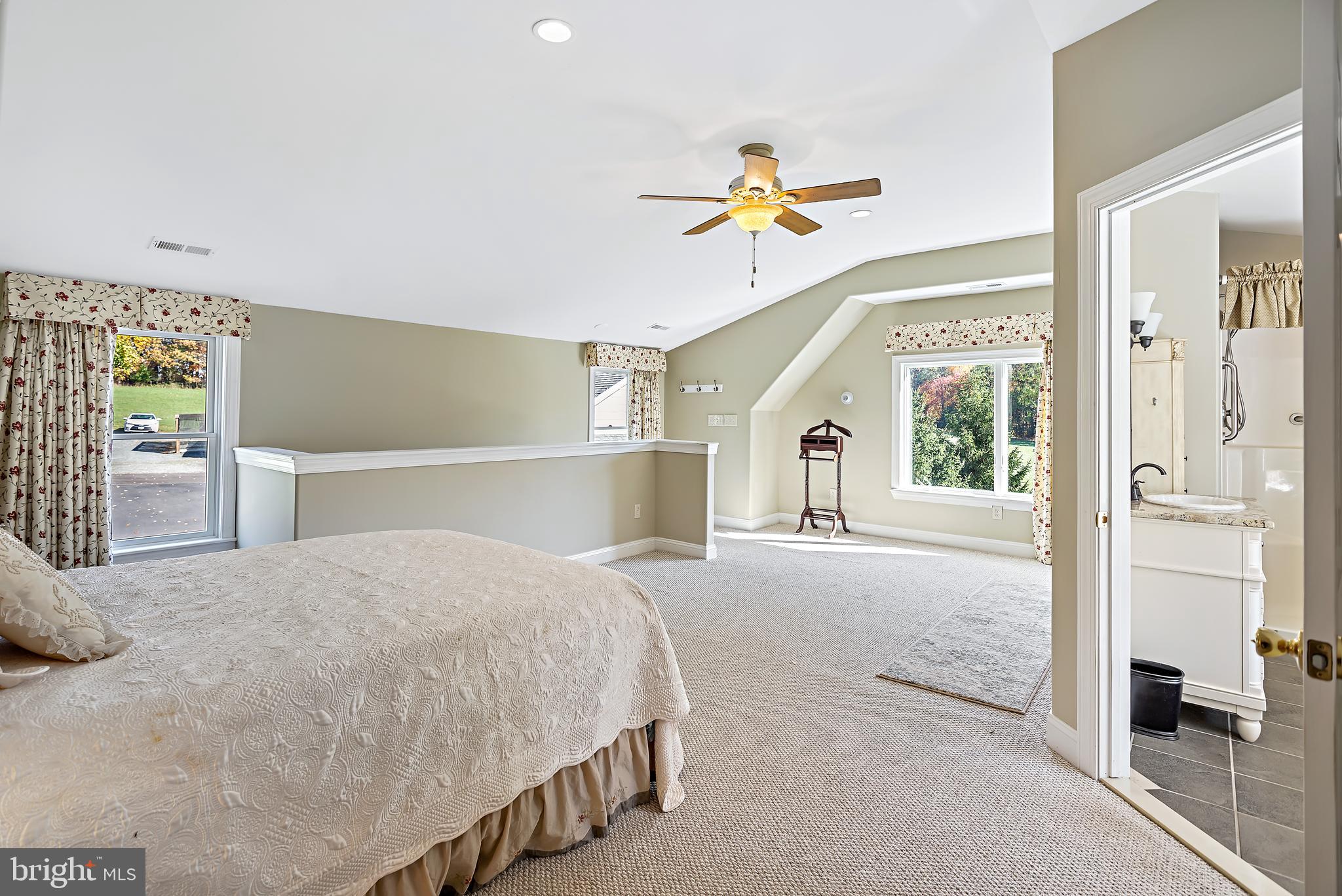 1525 Humbert Schoolhouse Rd