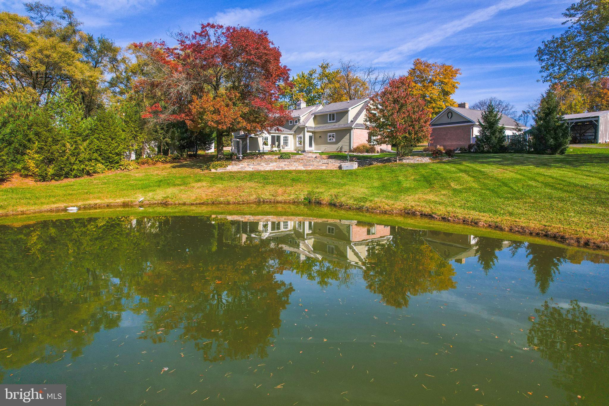 1525 Humbert Schoolhouse Rd