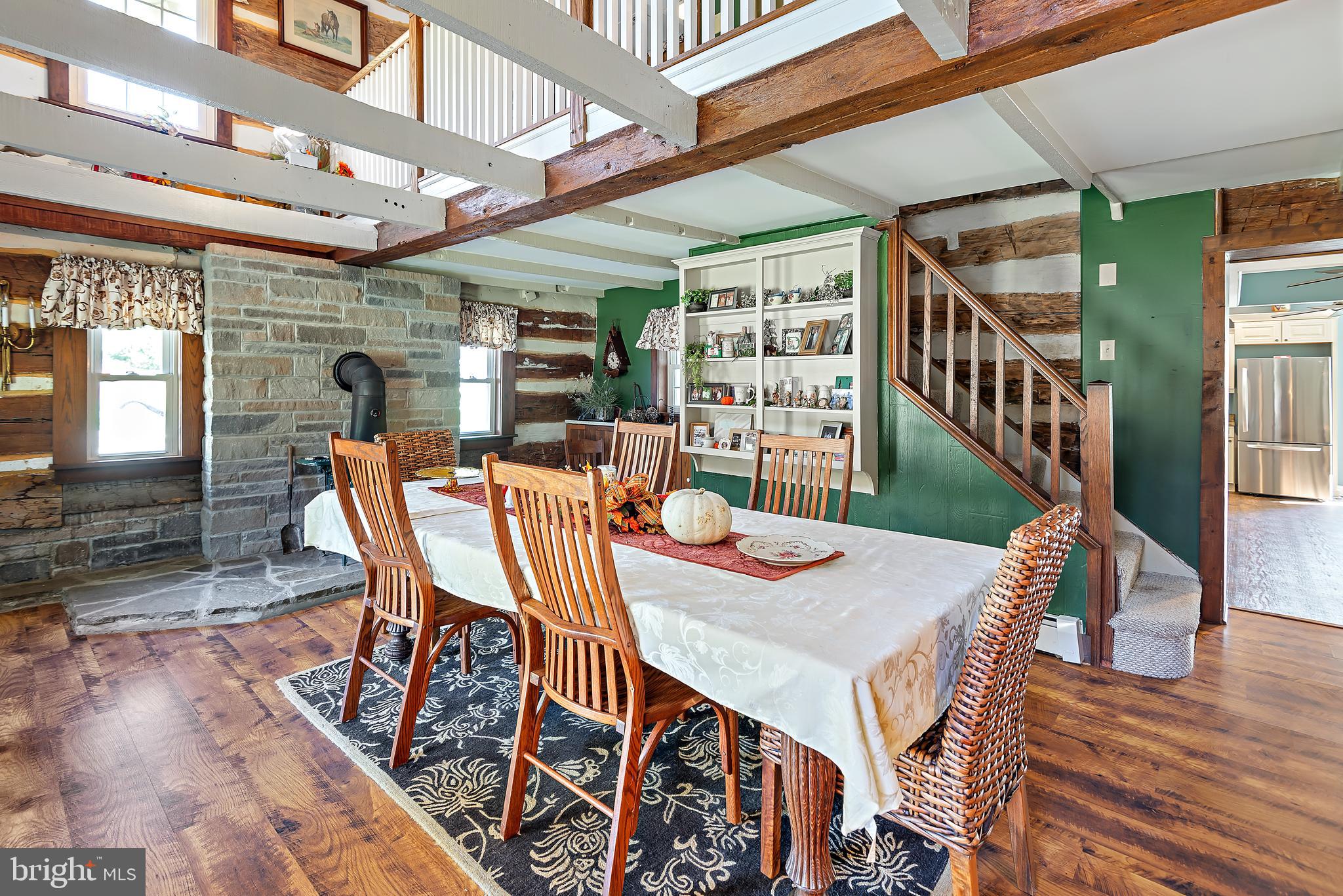 1525 Humbert Schoolhouse Rd