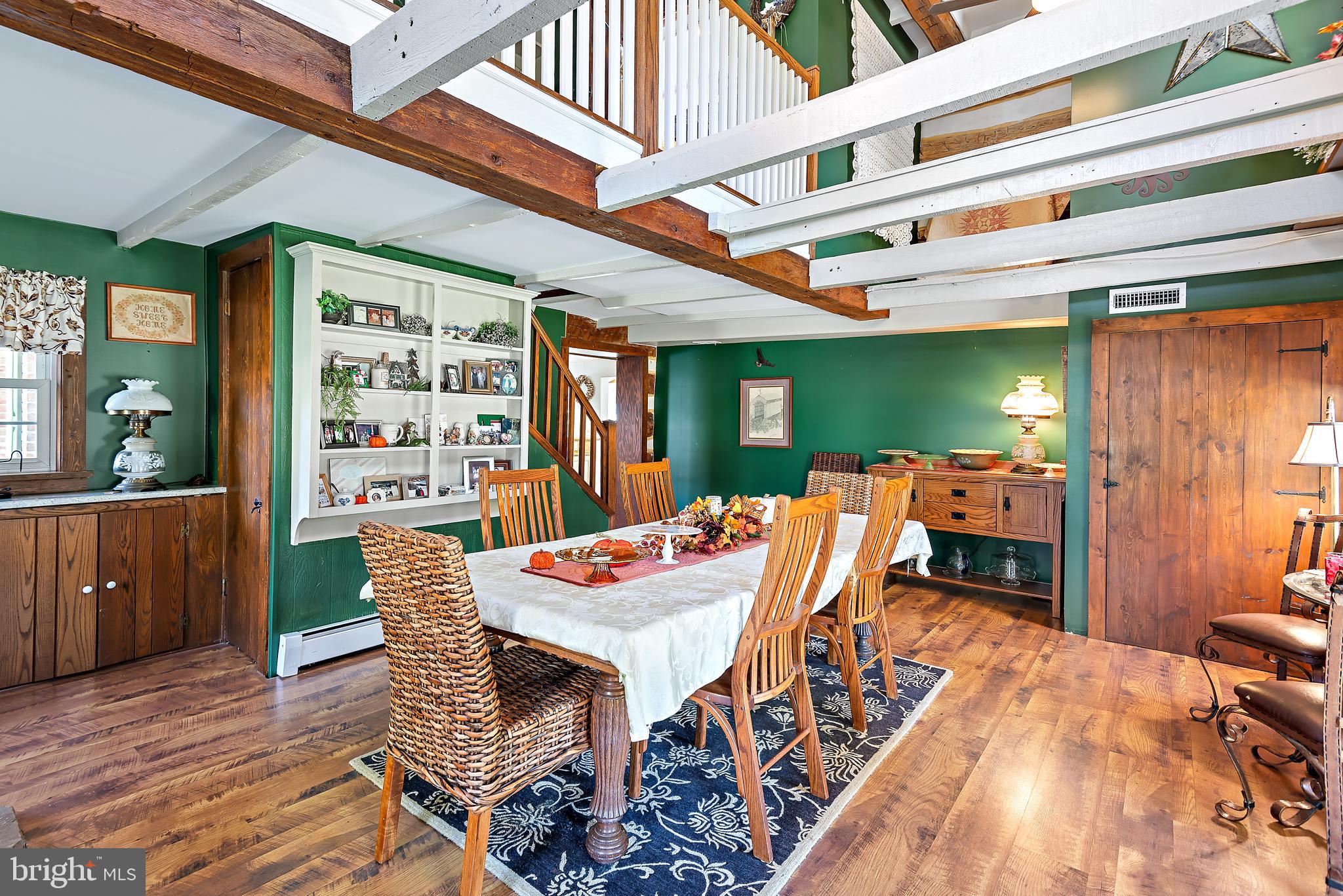 1525 Humbert Schoolhouse Rd