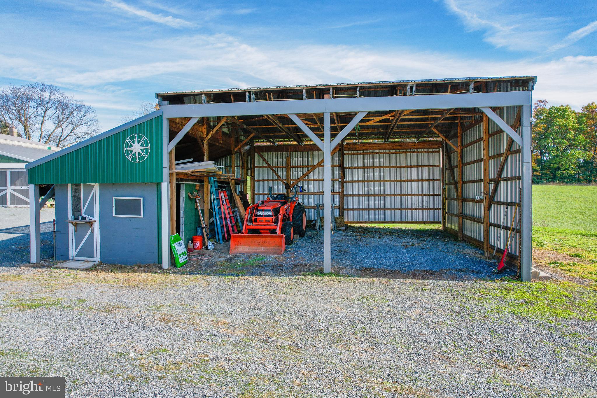 1525 Humbert Schoolhouse Rd