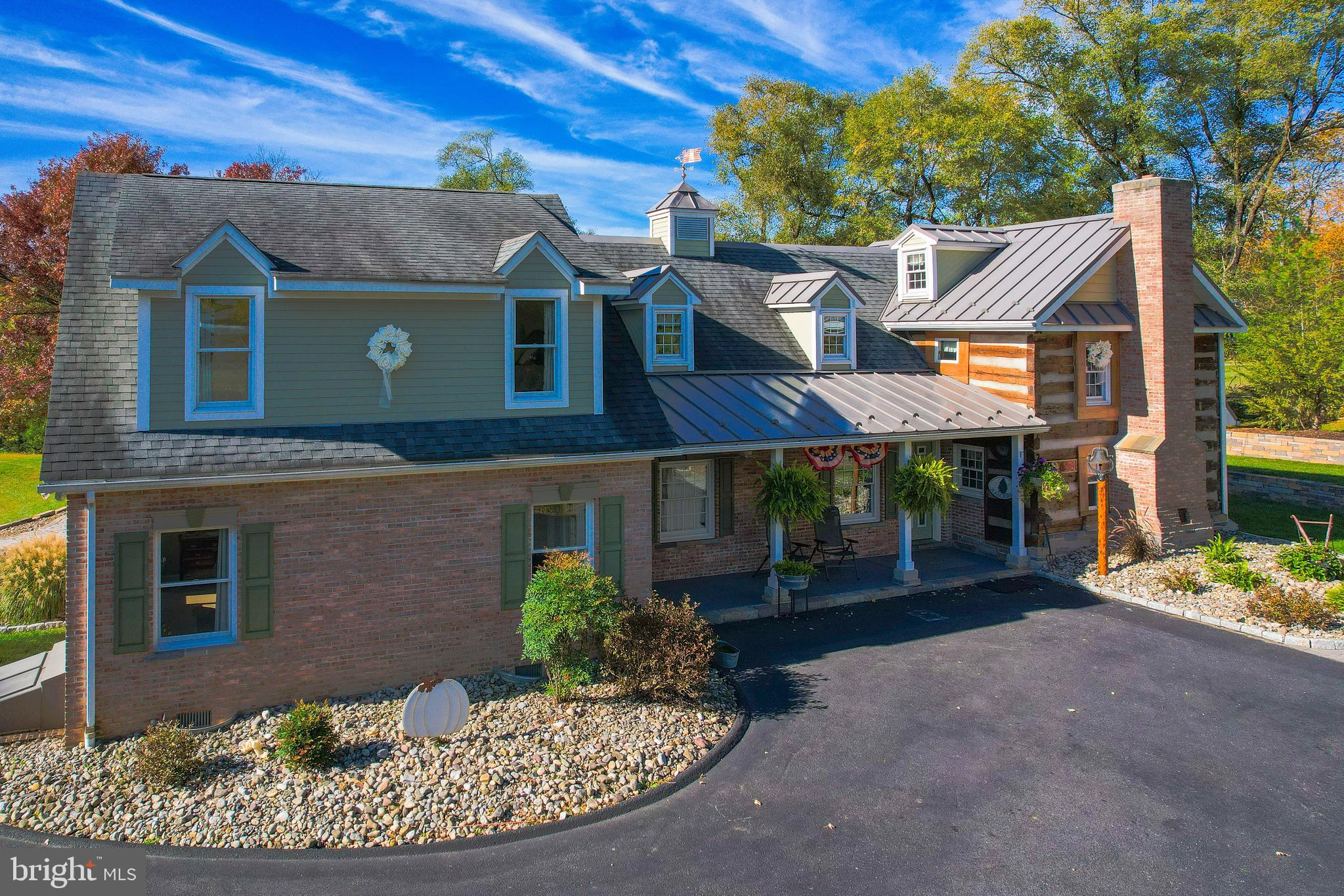 1525 Humbert Schoolhouse Rd