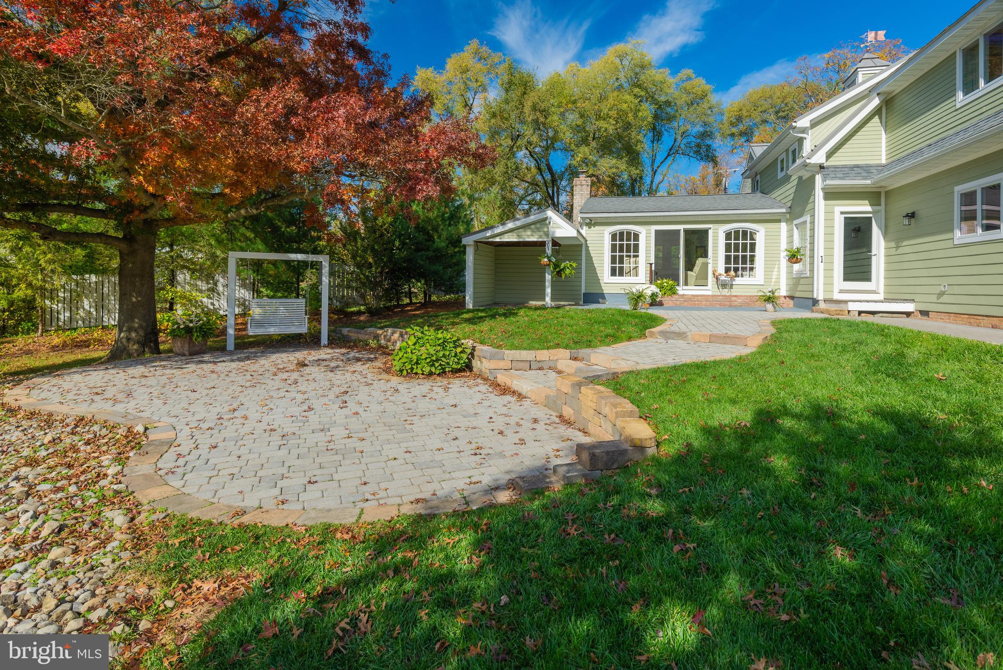 1525 Humbert Schoolhouse Rd