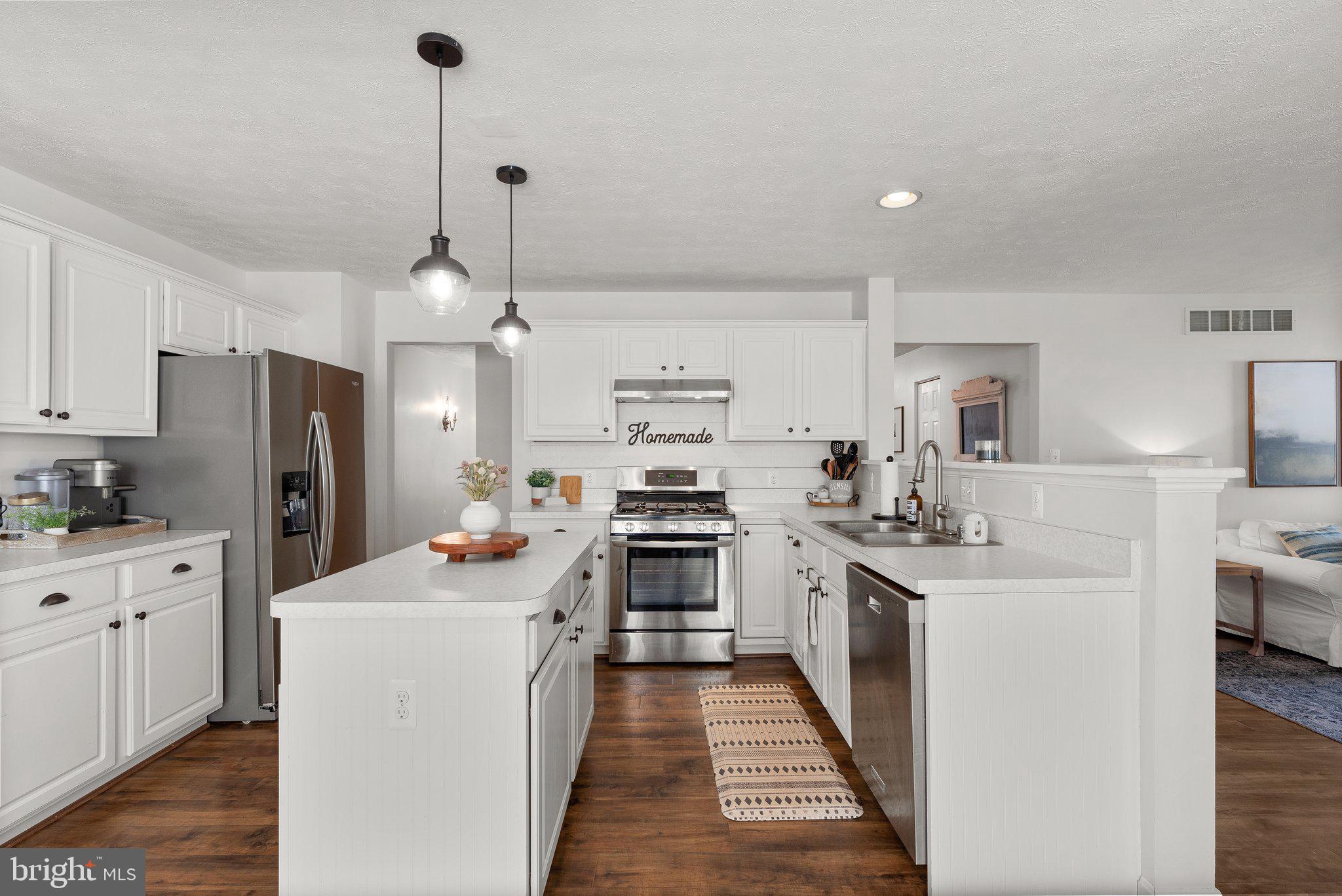 1211 Millstone Ct