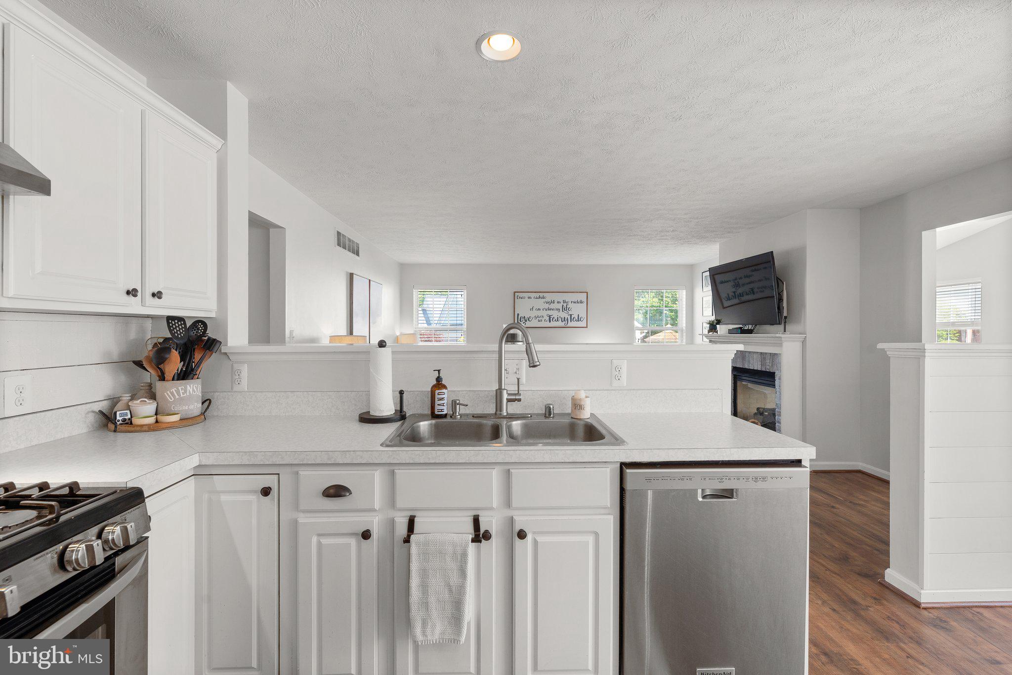 1211 Millstone Ct