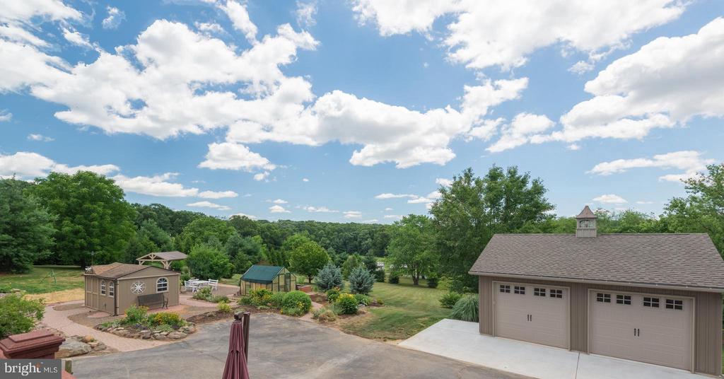 1521 Humbert Schoolhouse Rd