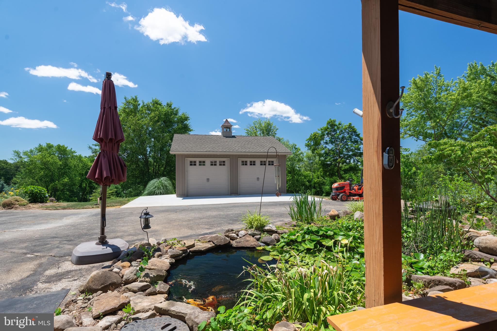 1521 Humbert Schoolhouse Rd