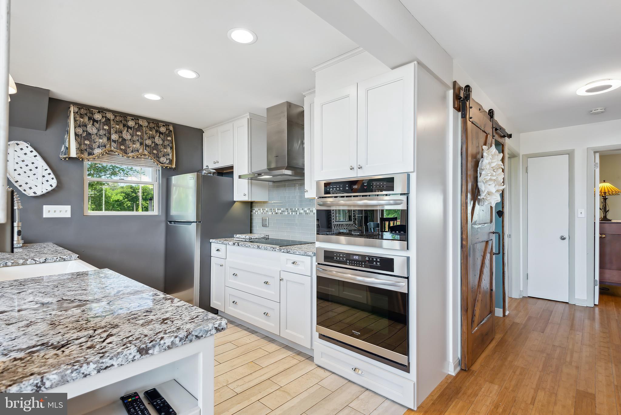 1521 Humbert Schoolhouse Rd