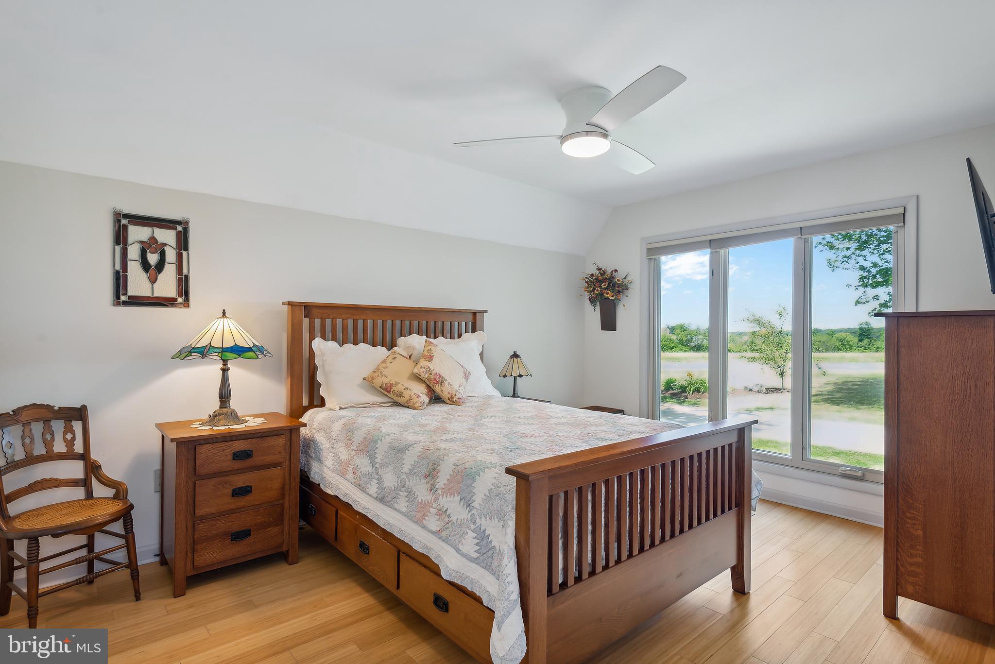 1521 Humbert Schoolhouse Rd