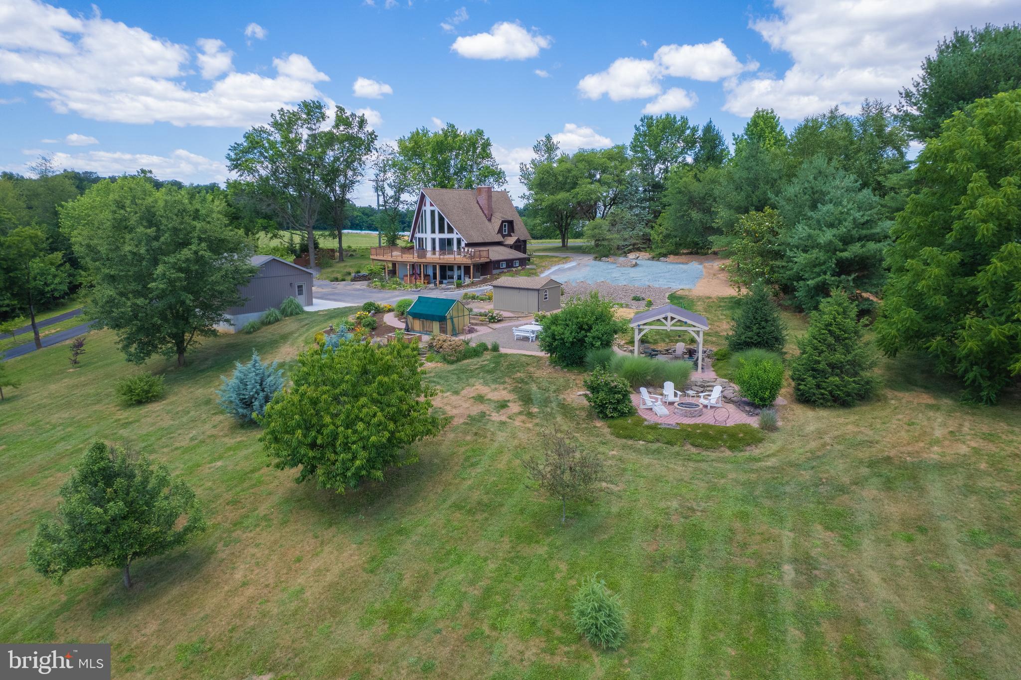 1521 Humbert Schoolhouse Rd