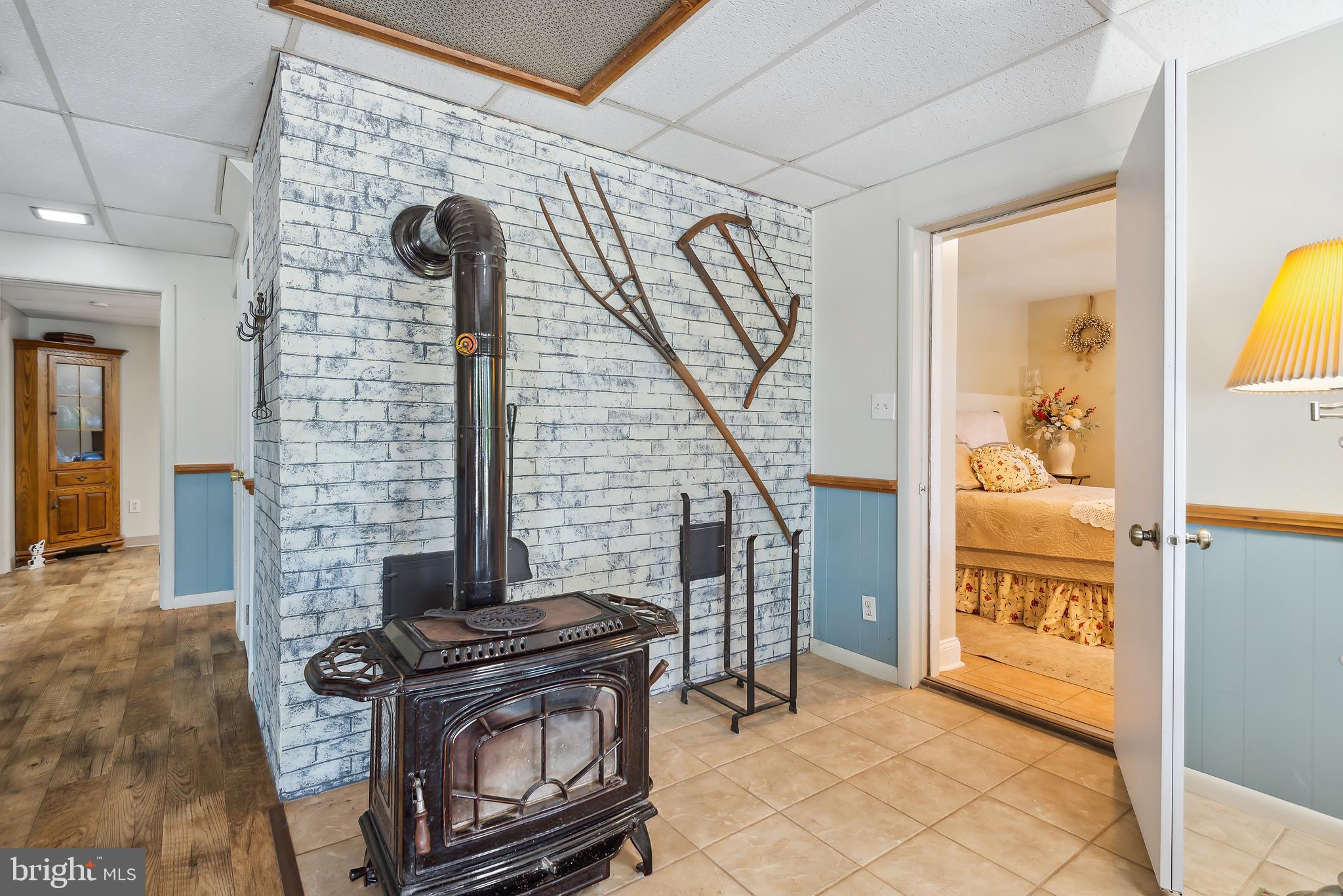1521 Humbert Schoolhouse Rd
