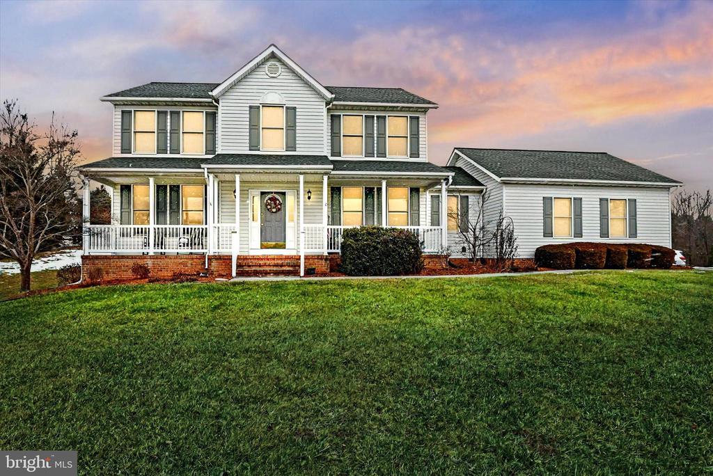 2100 CLOPPER COURT