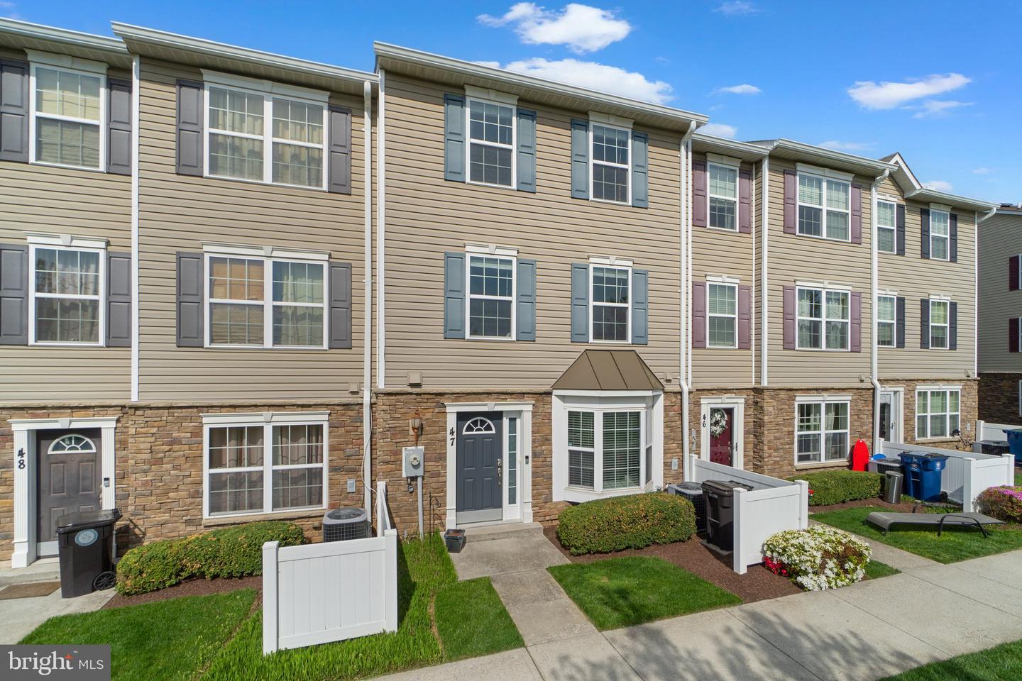 1900 Lennox Dr #47