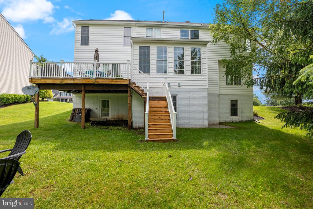 1712 LOCKSLEY LANE