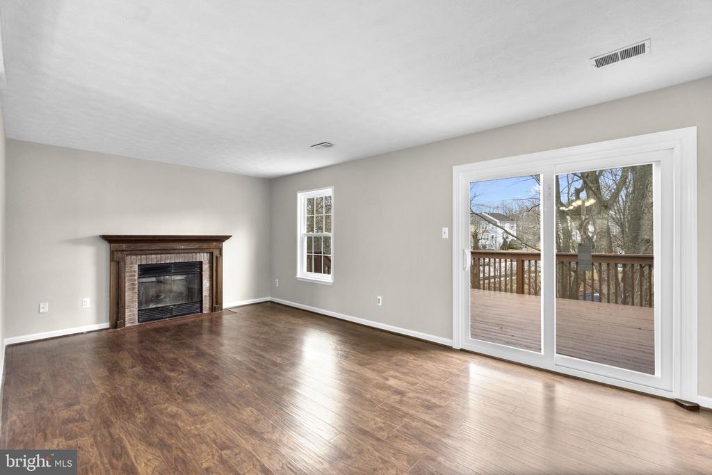 496 SILVER COURT