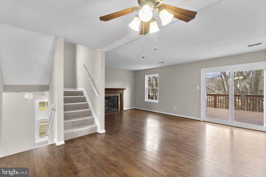 496 SILVER COURT