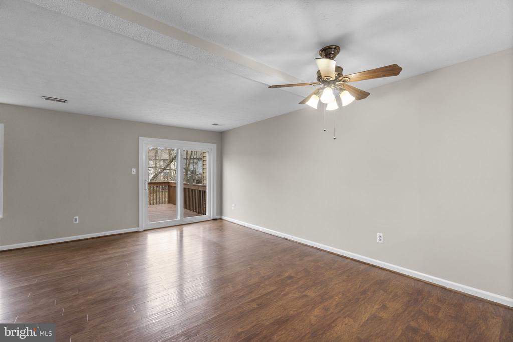 496 SILVER COURT