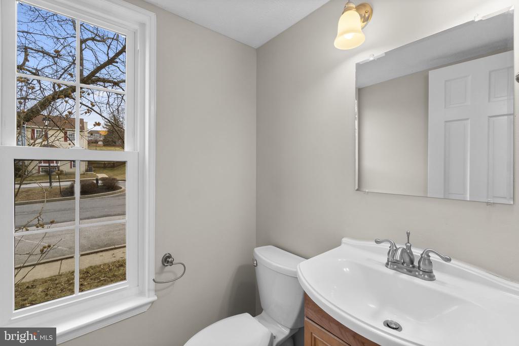 496 SILVER COURT