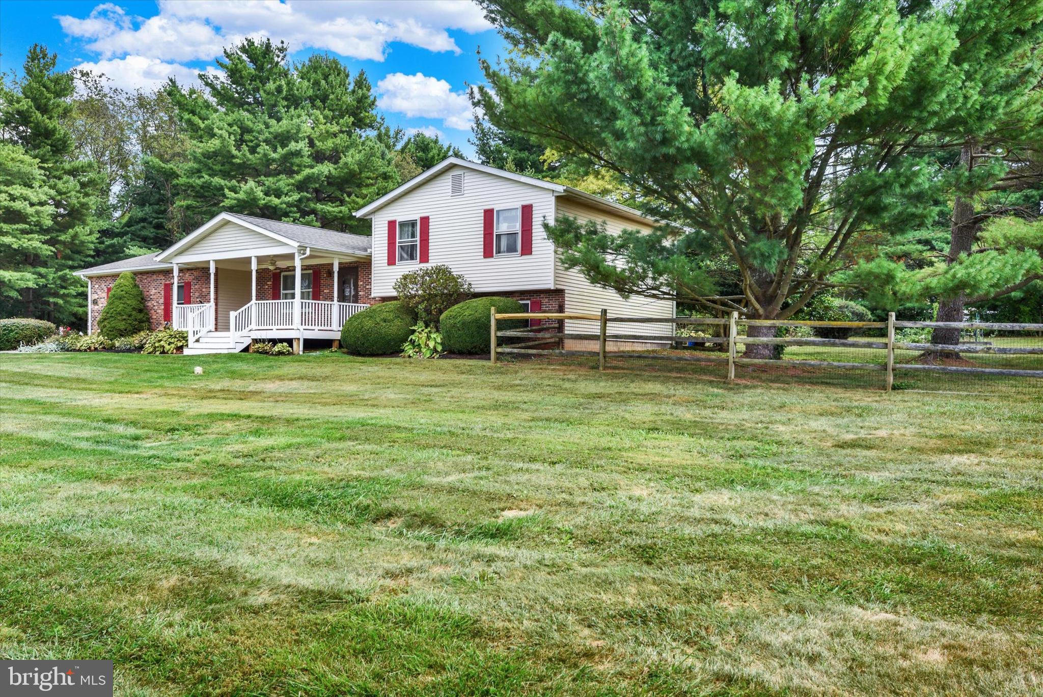 809 LUCABAUGH MILL ROAD