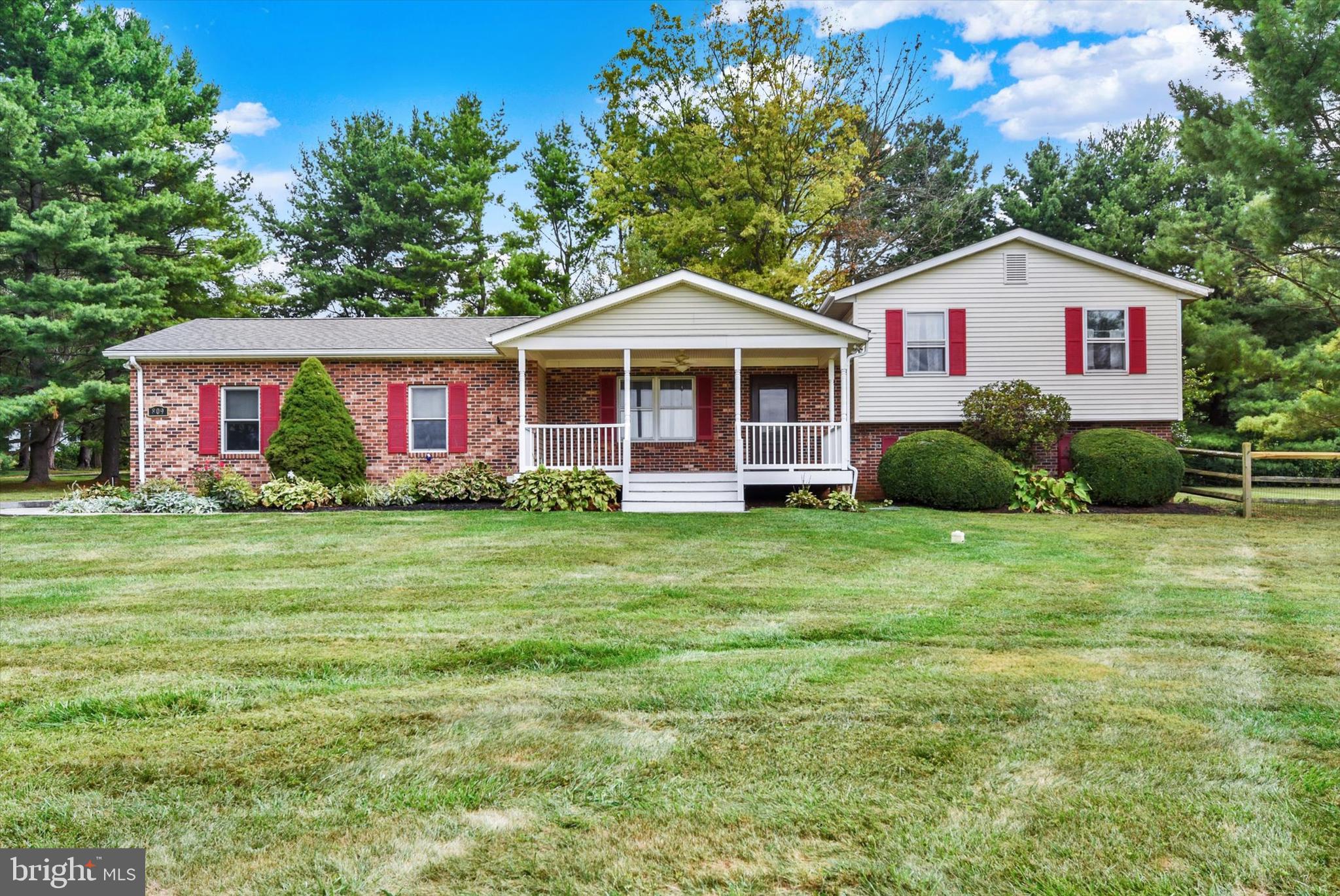 809 LUCABAUGH MILL ROAD