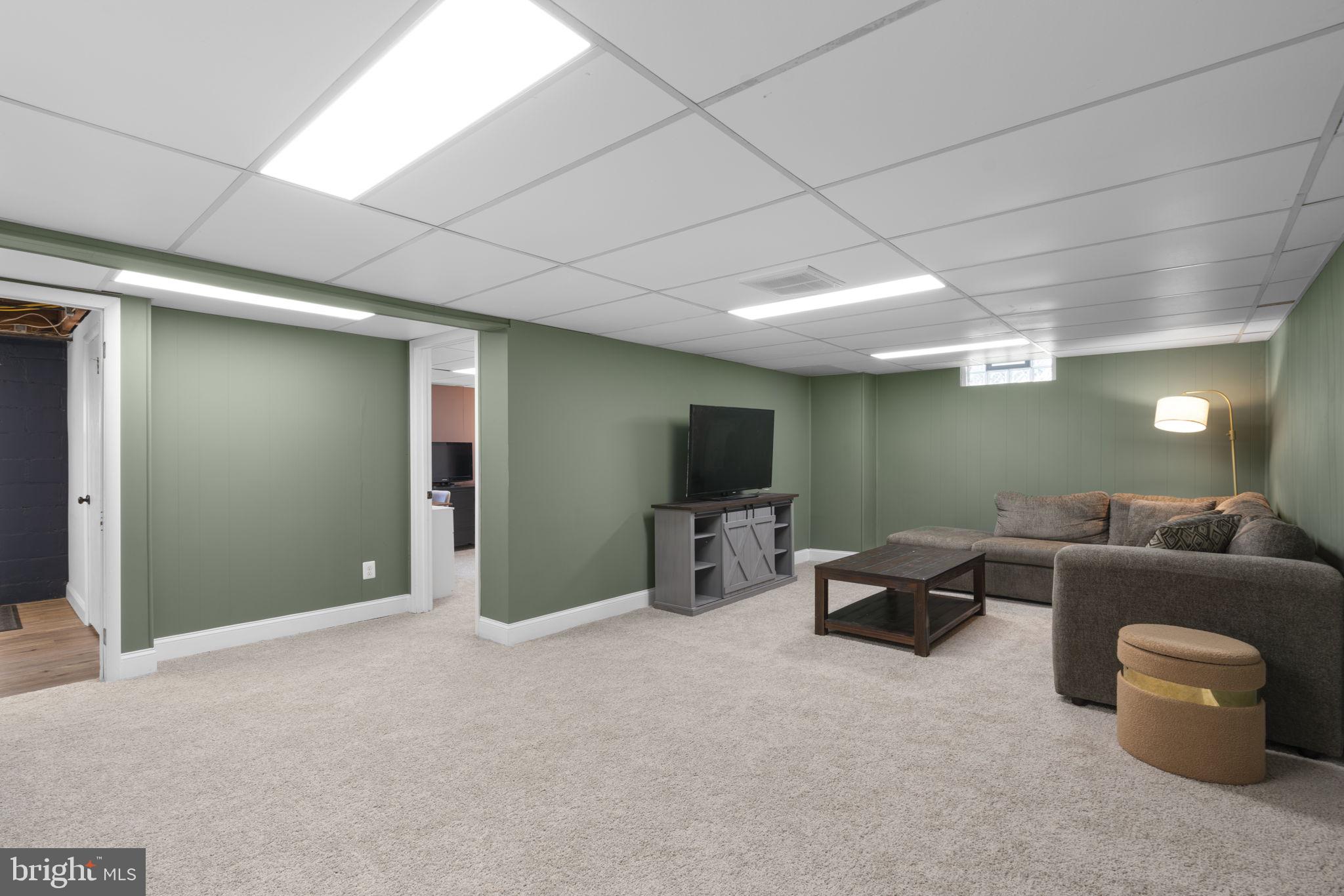 7546 WOODBINE ROAD