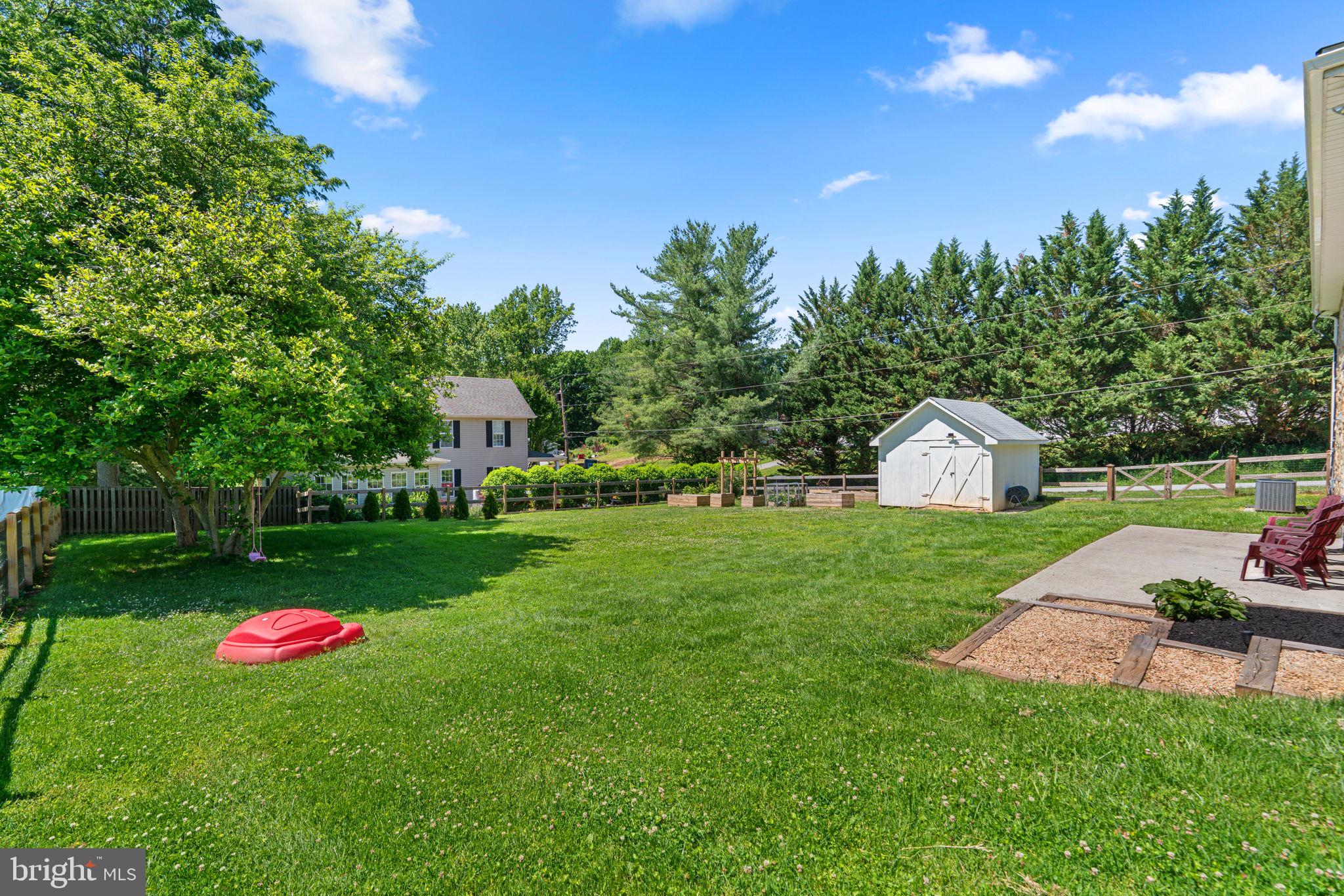7546 WOODBINE ROAD