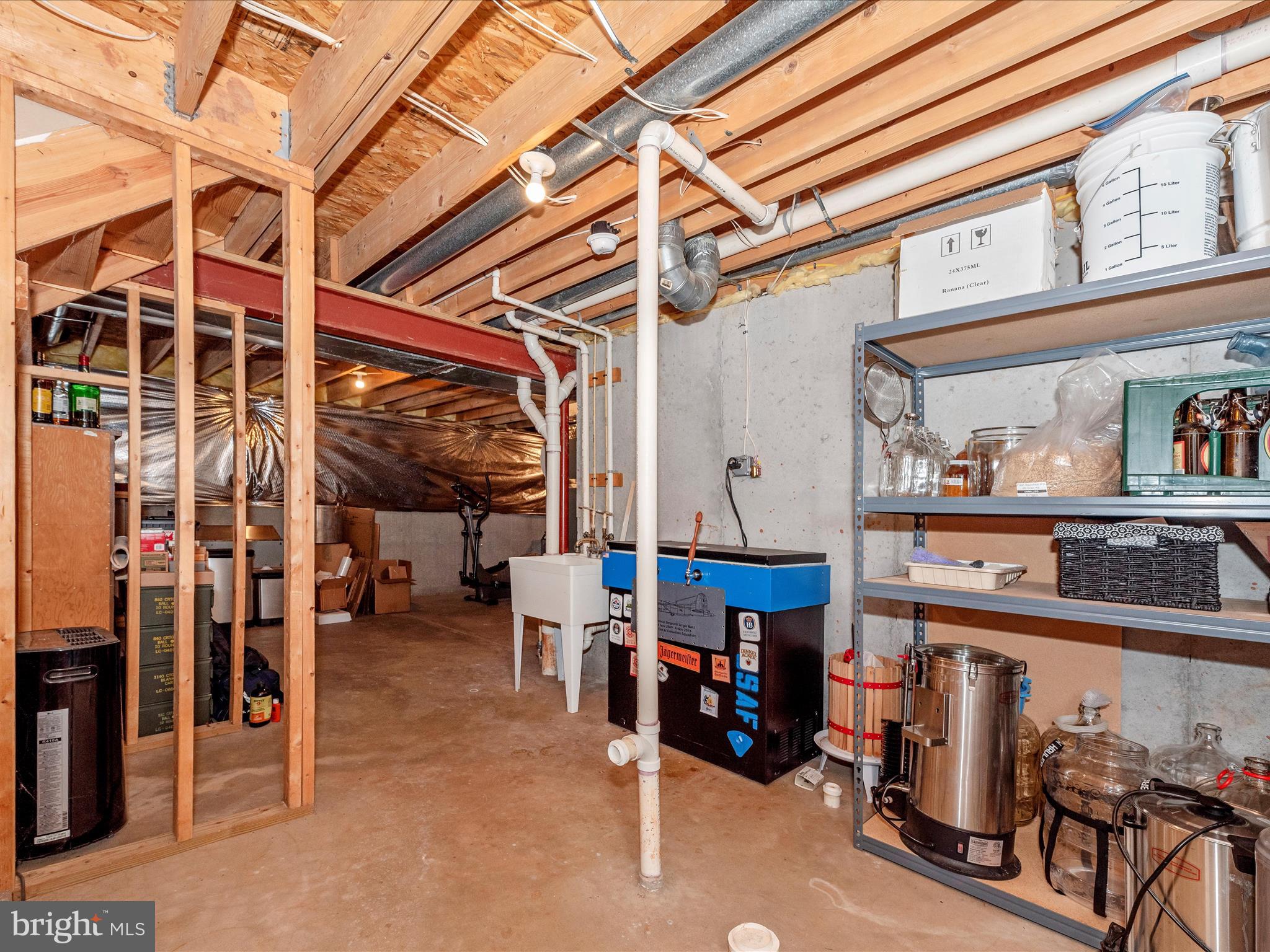 1825 TUSCARORA COURT