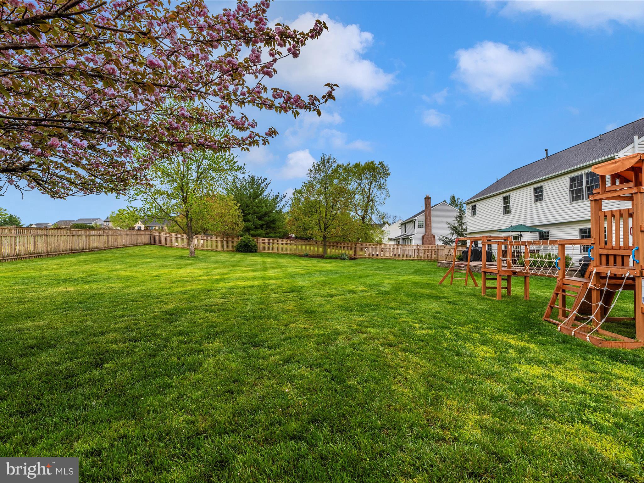 1825 TUSCARORA COURT