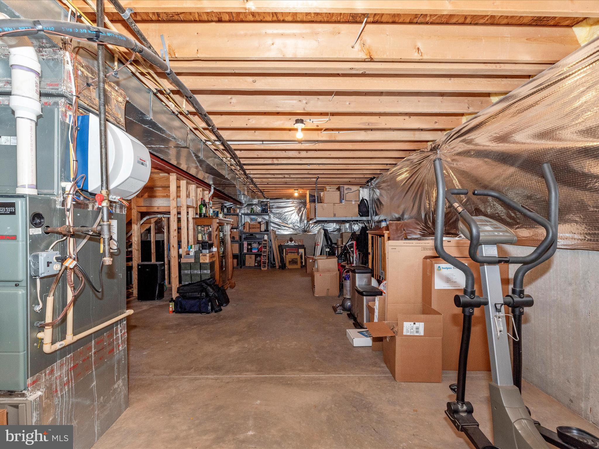 1825 TUSCARORA COURT