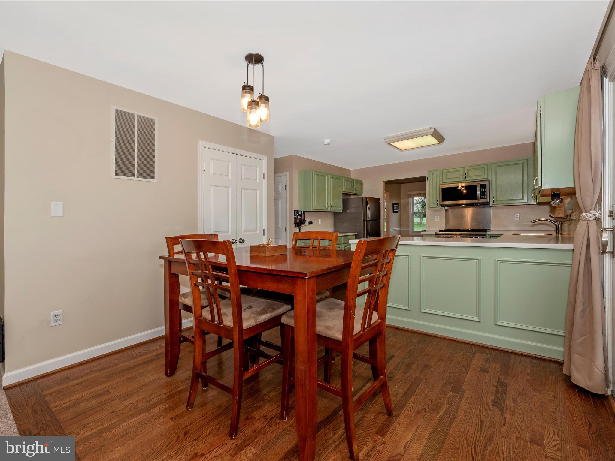 1825 TUSCARORA COURT