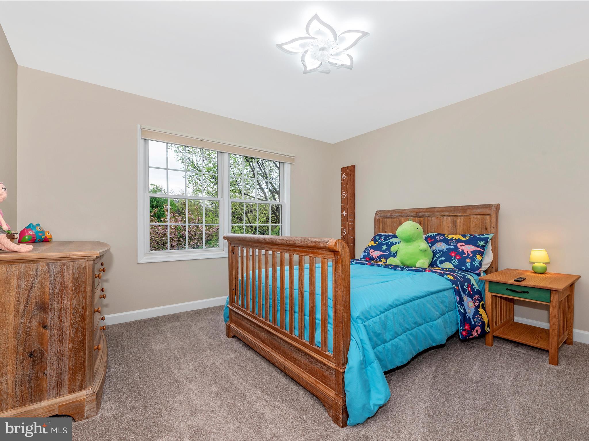 1825 TUSCARORA COURT