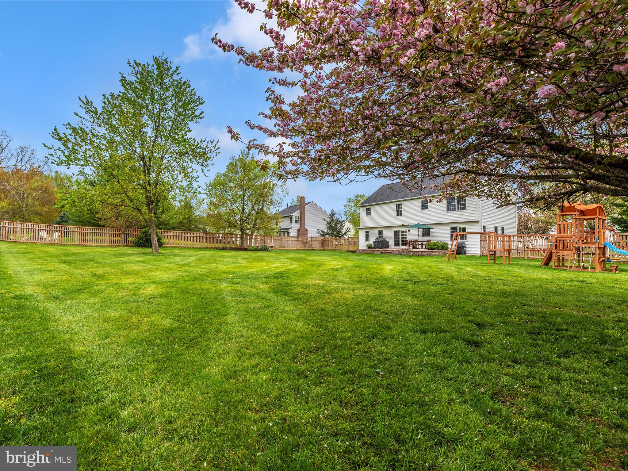 1825 TUSCARORA COURT