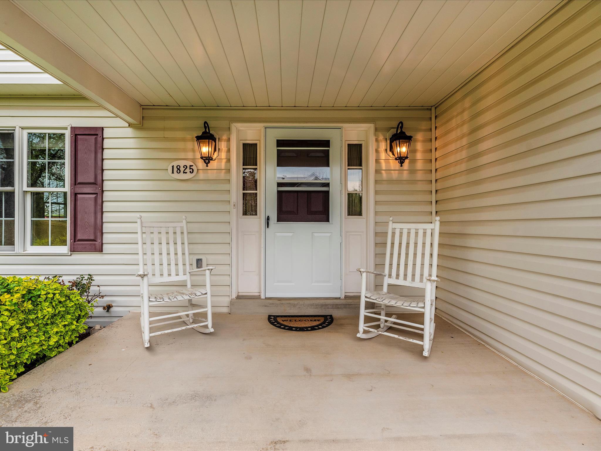 1825 TUSCARORA COURT