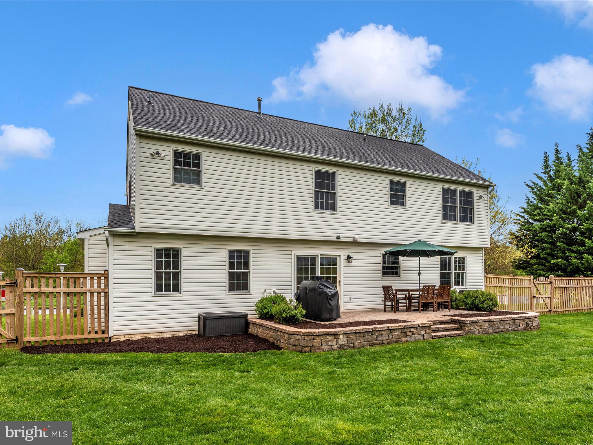 1825 TUSCARORA COURT