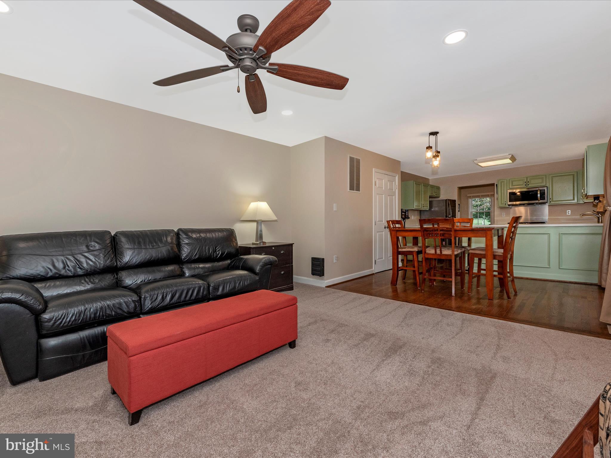 1825 TUSCARORA COURT