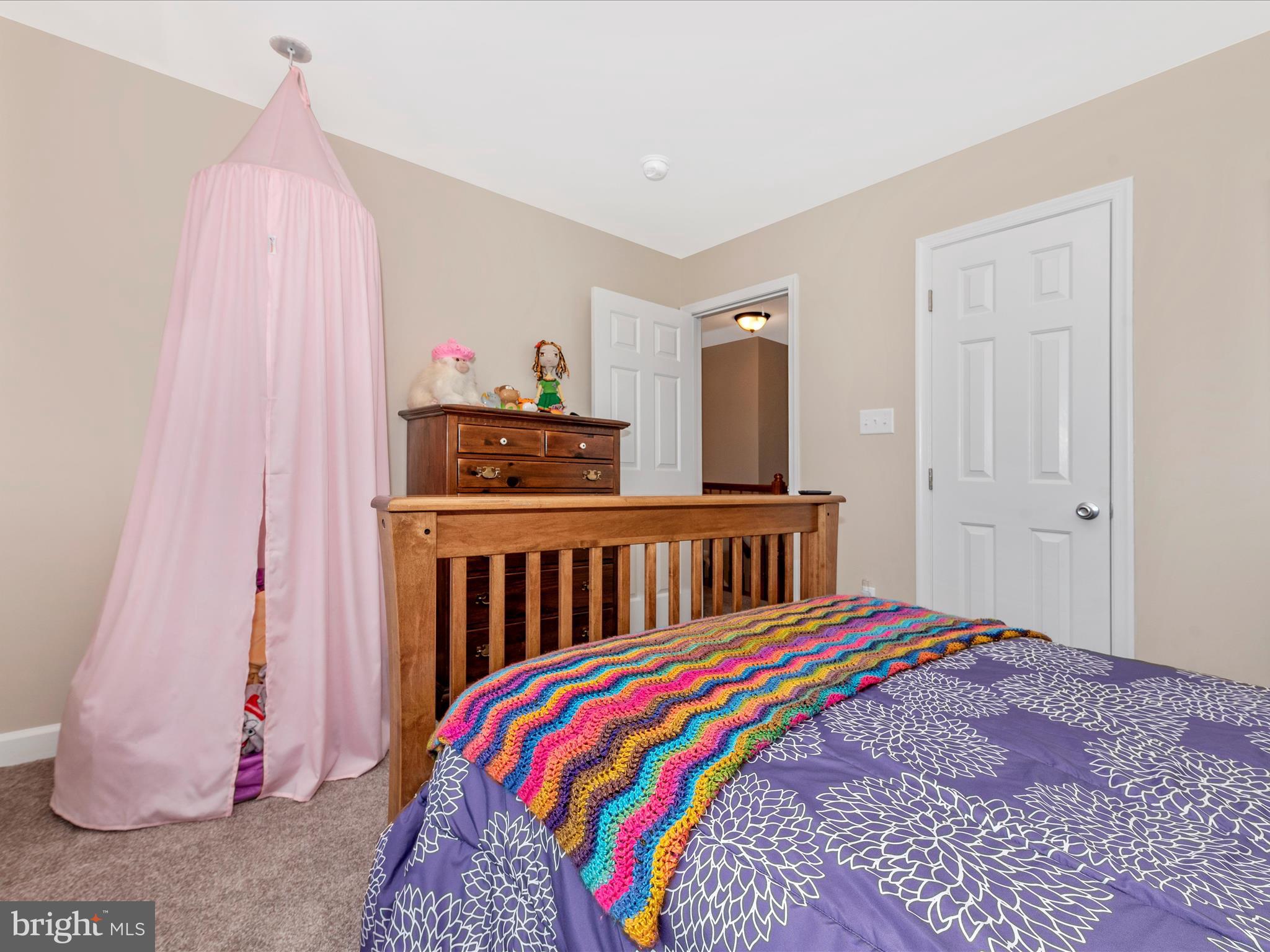 1825 TUSCARORA COURT