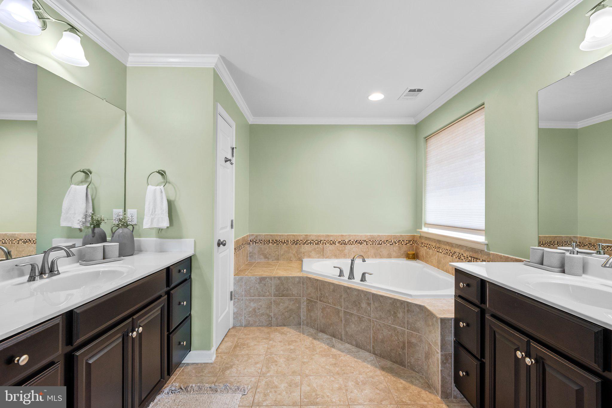 213 Windom Way