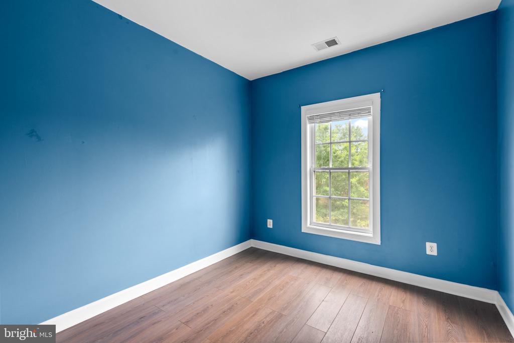 3846 SUGARLOAF PKWY