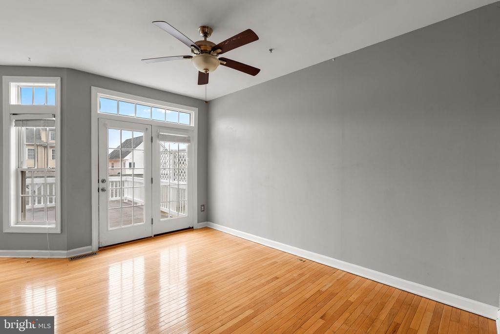 3846 SUGARLOAF PKWY