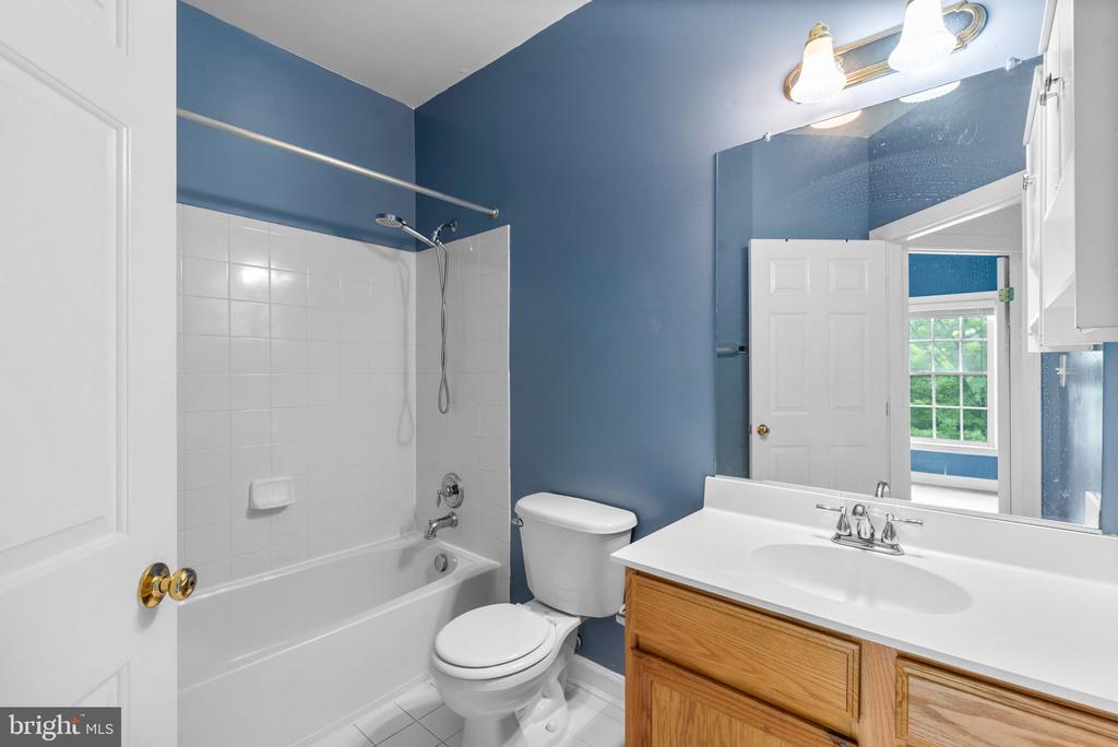 3846 SUGARLOAF PKWY