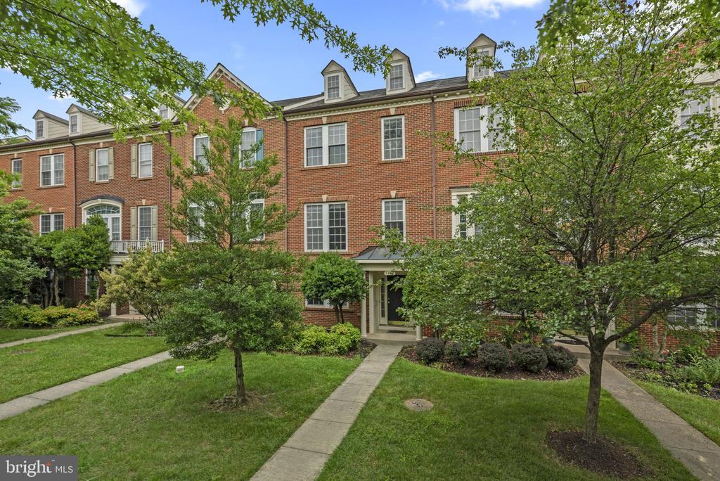3846 SUGARLOAF PKWY