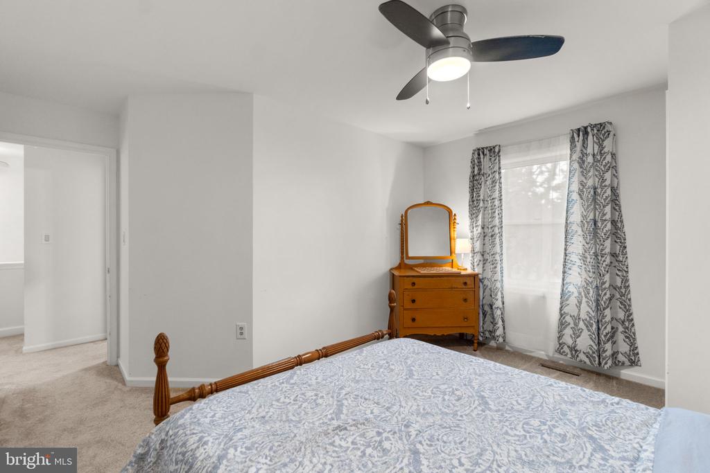 1631 Gibbons