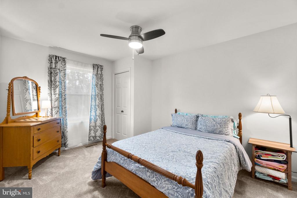 1631 Gibbons